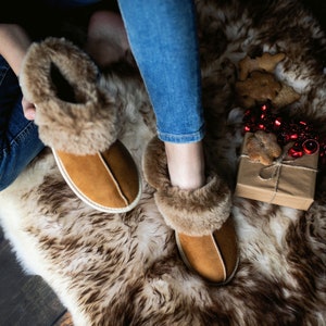 Sheepskin slippers, wool slippers, fur slippers, leather slippers, warm moccasins, for women, winter boots, house slippers, Black Friday
