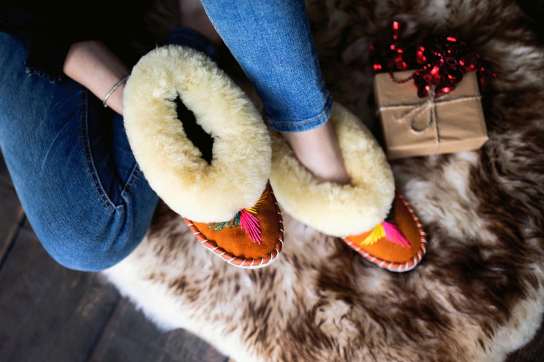 sheep wool moccasins