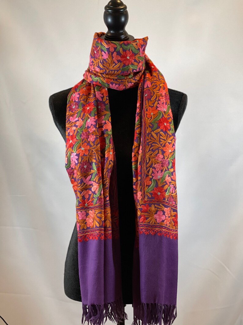 Kashmiri Aari Embroidered 100/% Pure Wool Pashmina Shawl and Wrap