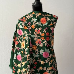 Kashmiri Aari Embroidered 100% Pure Wool Pashmina Shawl