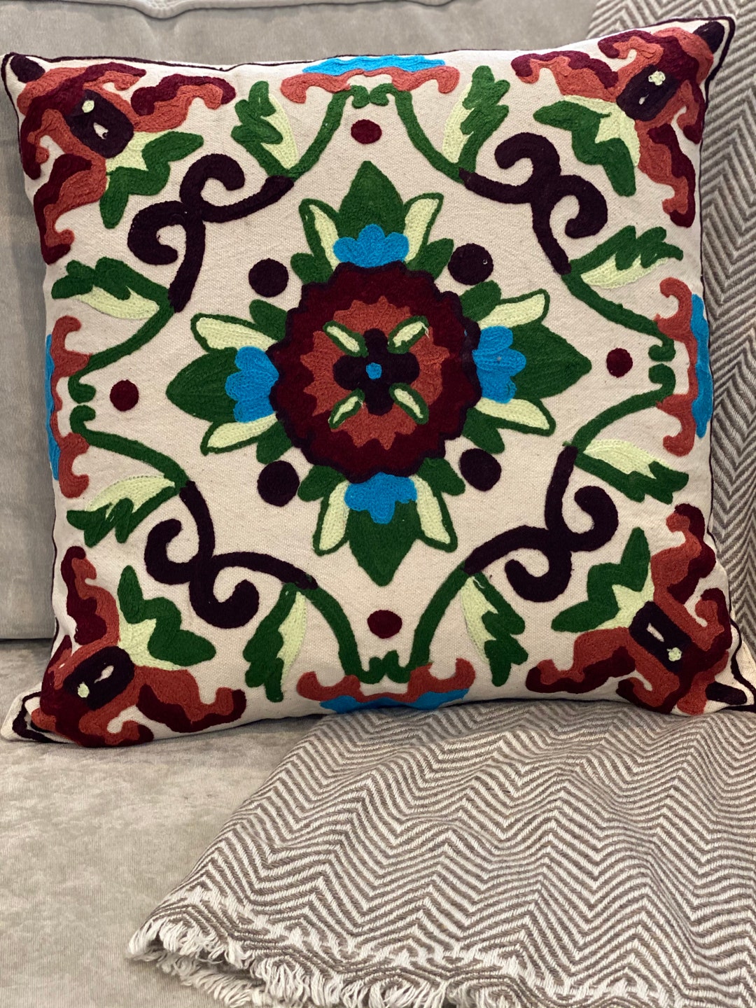 Kashmiri Handmade and Embriodered Decorative Throw Pillow / Cushion