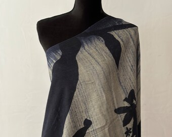 Floral Screen Printed Wool Pashmina Shawl: Kashmiri Blue Stole