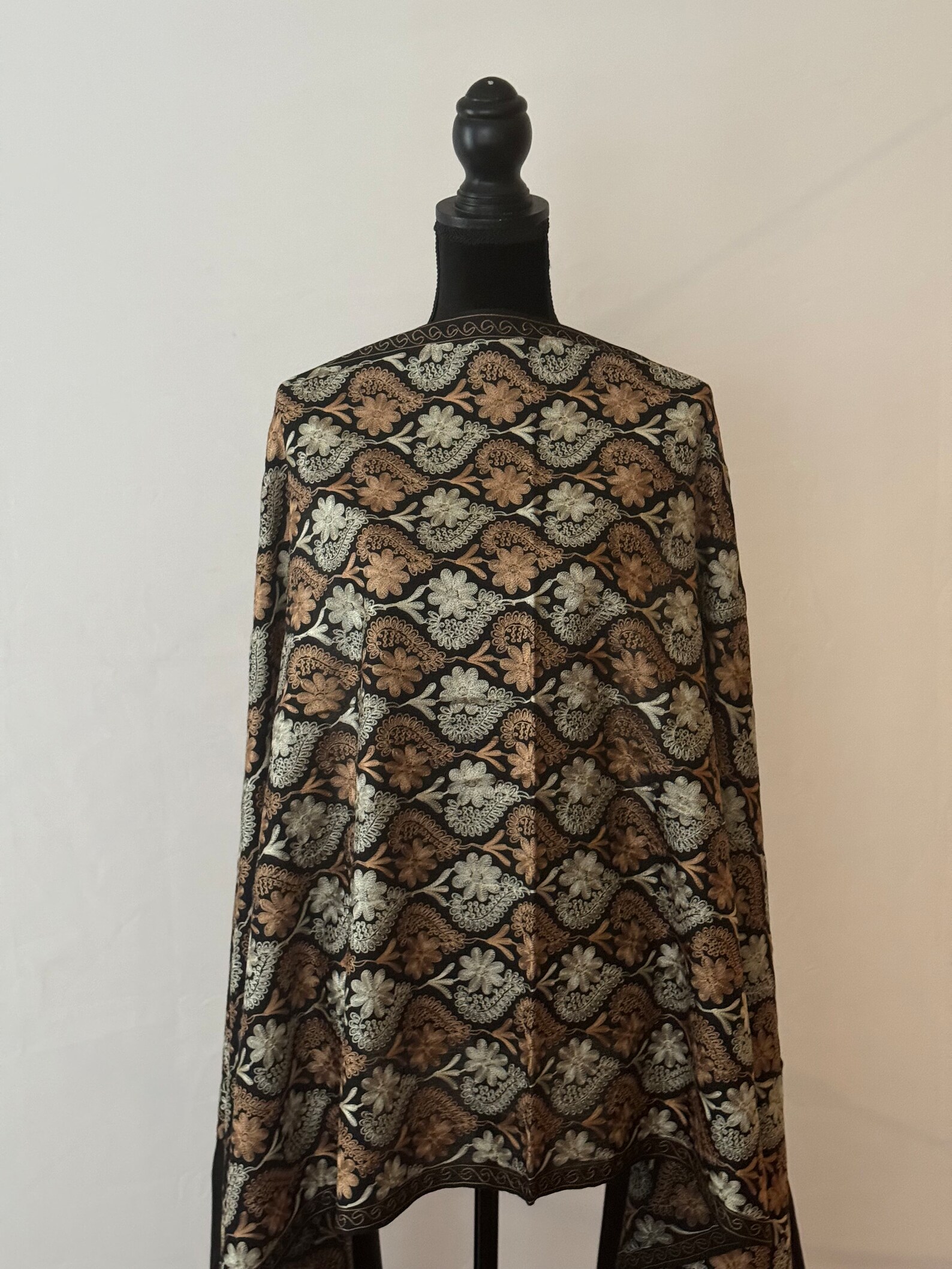 Kashmiri All-Over Embroidered Pashmina Scarf/Stole/Shawl – Elegant Aari Work Wrap | Famaza Couture main image 0