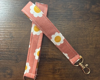 Llaveros florales, llaveros neutros, llaveros de pulsera, llaveros de pulsera, cordón para pulsera, idea de regalo, llavero femenino, regalo para calcetines navideños.