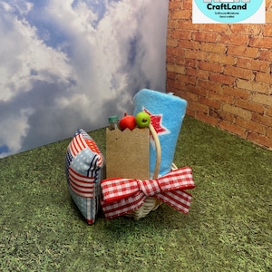Miniature Dollhouse Picnic Basket, Independence Day, Scale 1:12