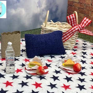 Miniature Dollhouse Picnic Basket, Independence Day, Scale 1:12