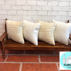 Juego de almohadas para casa de muñecas en miniatura, verano, playa, escala 1:12