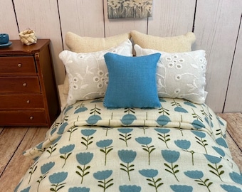 Miniature Dollhouse Bedding Set, Blue Tulips, Scale 1:12