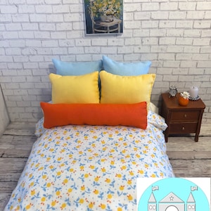 Miniature Dollhouse Bedding Set, Spring colors, Scale 1:12