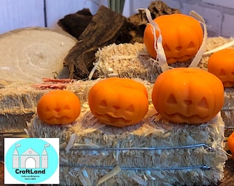 Miniature Dollhouse, Stackable Pumpkins, Scale 1:12