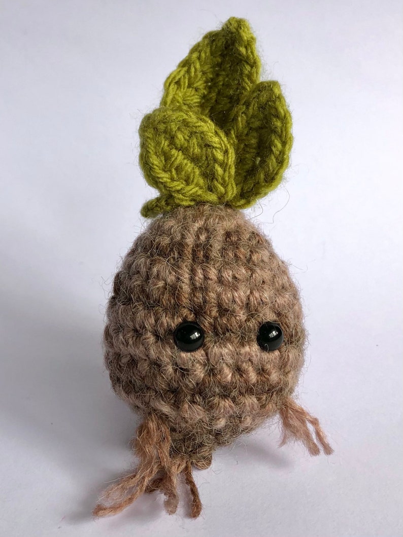 Crochet Mandrake Tiny Mandrake Sapling Mandrake Bulb Botanical Crochet Mythical Creature