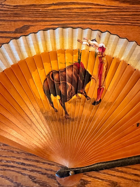 Vintage Spanish Folding Hand FAN Bull Fight Matad… - image 4