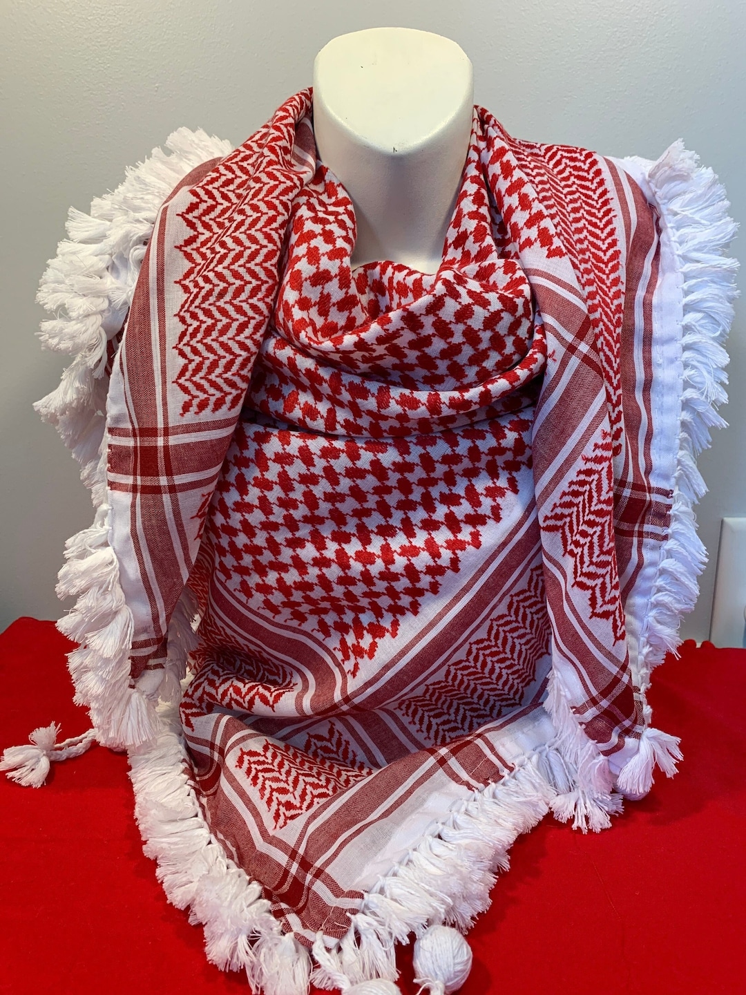 Red and White Jordanian Hadab Keffiyeh Shemagh