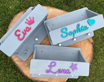 Children&#39;s wardrobe L with wooden storage box, wardrobe with name and symbol, children&#39;s wardrobe with storage, children&#39;s wardrobe with desired name