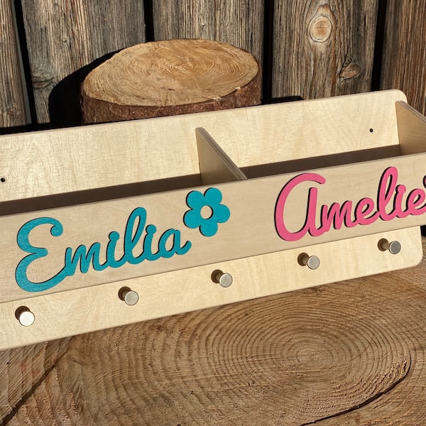 Kindergarderobe XL mit Ablagebox aus Holz mit Name und Symbol, Geburtsgeschenk mit Name, Taufgeschenk, Geburtsgeschenk personalisiert