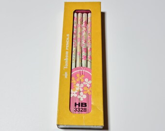 Vintage Tombow Pencil 3328 HB Pencils, 1 Dozen - Made in Japan, JIS Mark / Master Writing, Flower Pattern Pencil