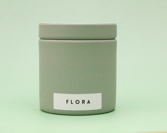 Flora | Soy Wax Candle | Wooden Wick Candle | Phthalate Free Fragrance | Essential Oils | Oakmoss | Cedar | Geranium | Peppercorn | 10oz