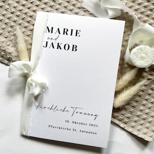 Kirchenheft Strukturpapier weiß / Chiffonband / personalisierbar / modern / kirchliche Trauung /  Hochzeit / Freie Trauung / Kirche Heft