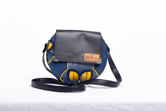 circular sling bag