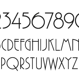 K&ouml;nnte beinhalten: Ein Schwarzwei&szlig;-Schriftalphabet mit Gro&szlig;buchstaben und Zahlen. Die Schriftart ist ein geometrischer serifenloser Stil.