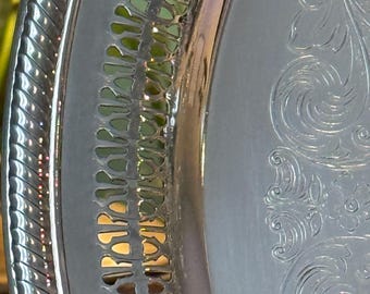Wm Rogers Silver-Plated Serving Tray, Reticulated Floral Design, International Silver Company