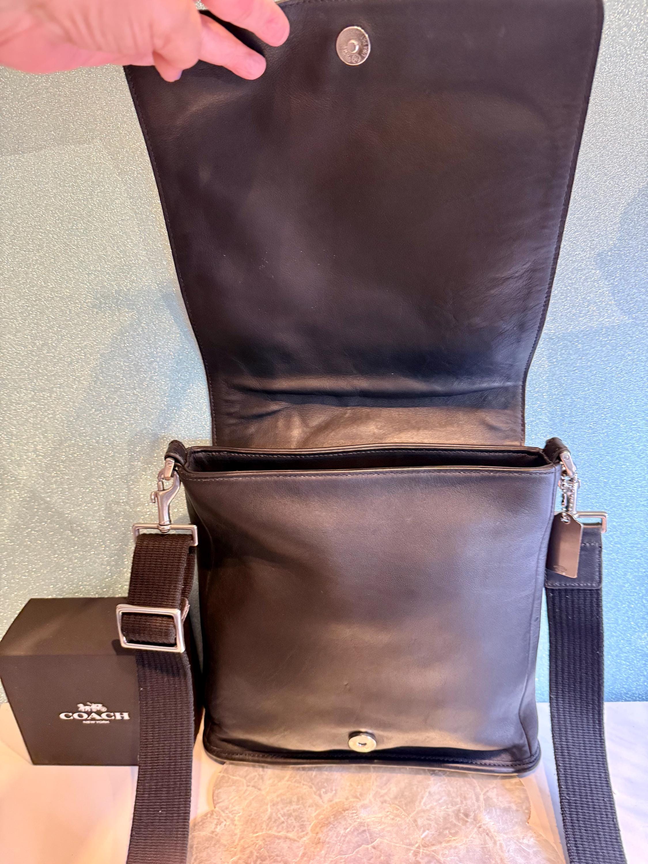 バッグ Vintage Coach The Sling Black Leather Vintage Coach the Sling | Style 9929 | Black | Made in USA
