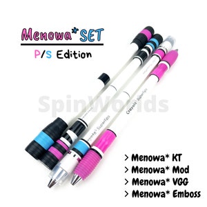 May include: Set of four white pens with black and colored accents. The pens have the text "Crayola Superlips" printed on them. The text "Menowa* SET P/S Edition" is at the top of the image. The text "Menowa* KT", "Menowa* Mod", "Menowa* VGG", and "Menowa* Emboss" is listed below the pens.