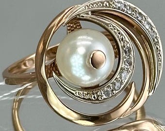 Vintage 14K 585 Rose Gold Pearl Ring with Cubic Zirconia