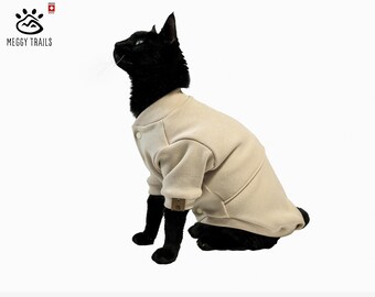 Alpine Fleece Cat Sweater | Warm winter jumper for Adventure cats | Swiss-Made, Harness-Compatible & Extra Cozy