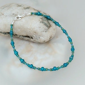 Sea Green Glass Anklet - Handmade Sea Green Seed Bead Jewellery - Sea Green Surf anklet - Made in Cornwall - Cornish Jewellery