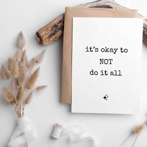 Carte postale de motivation | C'est normal de ne pas tout faire | Carte postale minimaliste | papier recyclé