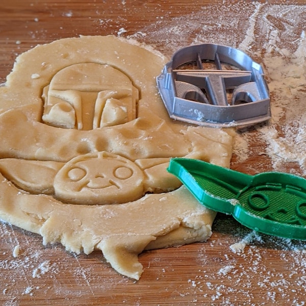 Mandalorian and Baby Yoda Cookie Cutters