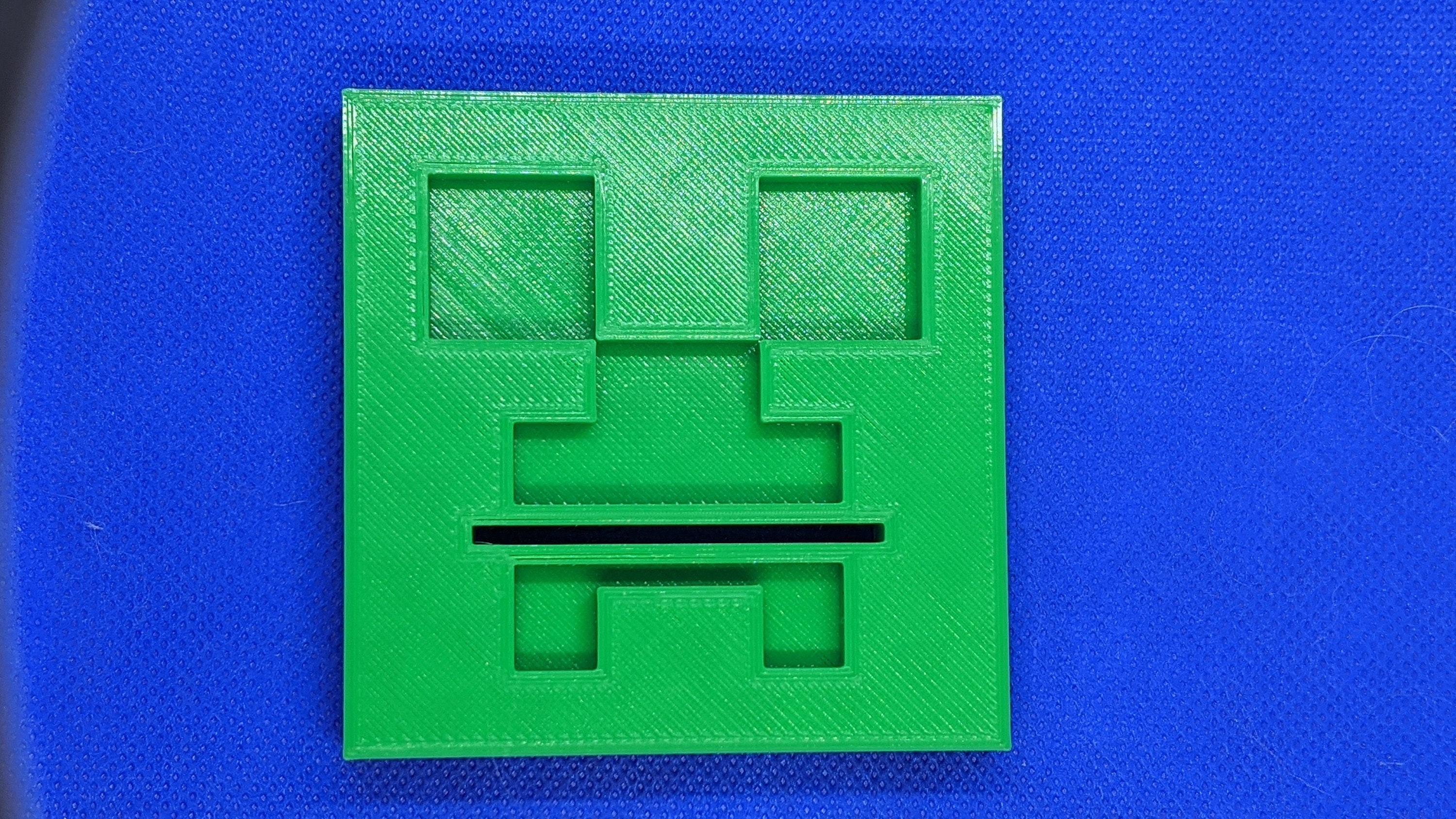 Minecraft creeper toothpaste squeezer