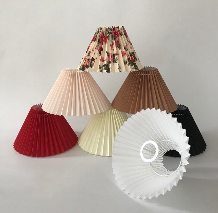 Pleated Vinyl Lamp Shades Diy, How To Make Pleated Lamp Shade