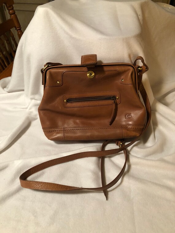Born leather purse