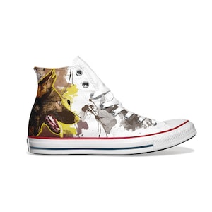 Könnte beinhalten: Weiße High-Top-Canvas-Sneaker mit einem grafischen Druck eines Deutschen Schäferhundes in gelber, brauner und grauer Aquarell-Farbspritzer.