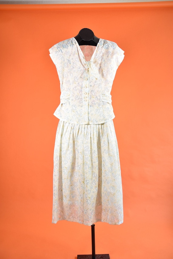 Blue & Cream Floral Two Piece Set 1980s does 1940s