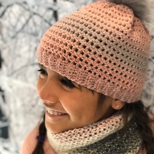 Girls Windstorm hat and cowl set