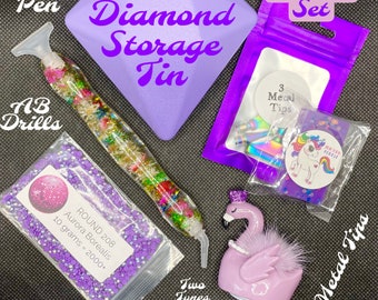 3-D DIAMOND-SHAPED Storage Tin 8-PC BuNDLE With Scented PaddyWaxx + Super Sticky Swan + Dried Flower Drill Pen + Mermaid Metal Tips ++