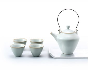 Juego de té chino hecho a mano en Longquan Celadon / 1 tetera + 4 tazas de té - Qing Yin de Dong Tu
