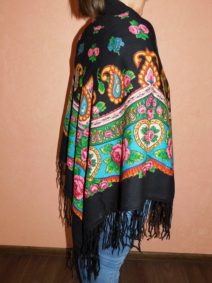 shawl with fringe ends