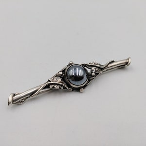 Vintage Silver Brooch, Mother&#39;s Gift, 925 Sterling Silver, Women&#39;s Jewelry, Silver Jewelry