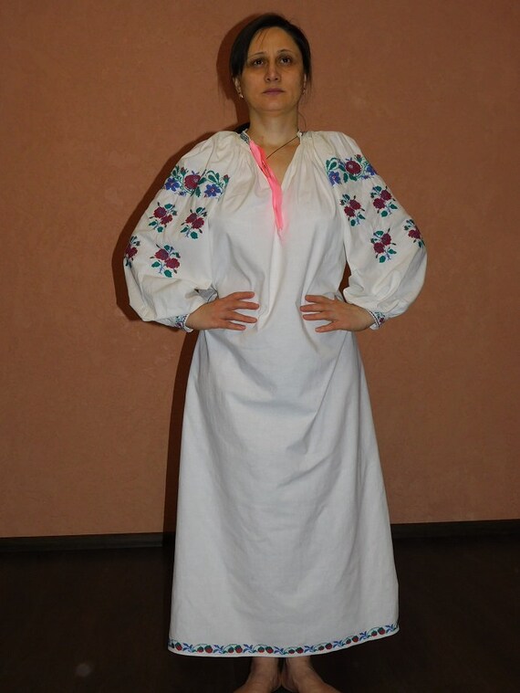 Vintage Ukrainian dress, Ukrainian dress, ウ ク ラ イ