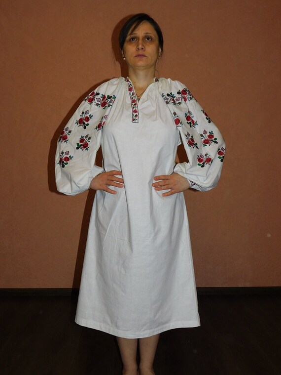 Vintage Ukrainian dress, Ukrainian dress, ウ ク ラ イ