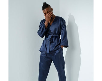 Traje azul marino de algodón y seda para hombre: conjunto de pantalón y camisa de 2 piezas