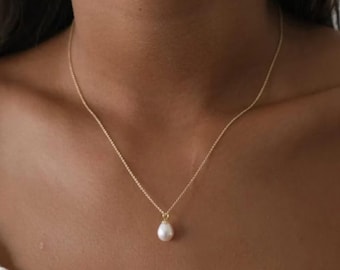 Pearl Necklace, Single Pearl Necklace, bridal Necklace, Wedding Jewelry, Bridesmaid Gifts, Gift for her, Bridesmaid Jewelry,