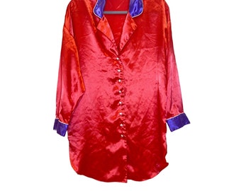 Camicia da notte chemise in raso rosso con etichetta dorata anni '90 di Victoria's Secret, vintage piccola