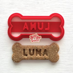 Gift for a Dog Lover, Personalized Dog Bone Cookie Cutter for Treats (PICK SIZE & NAME!)