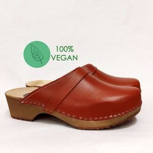 Vegan Swedish Clogs  BONDA Handmade clogs, Vegan leather, Honey Vegan Clogs, cinammon Clogs for women, Clogs Shoes, Low Heel, Mules, Sweden