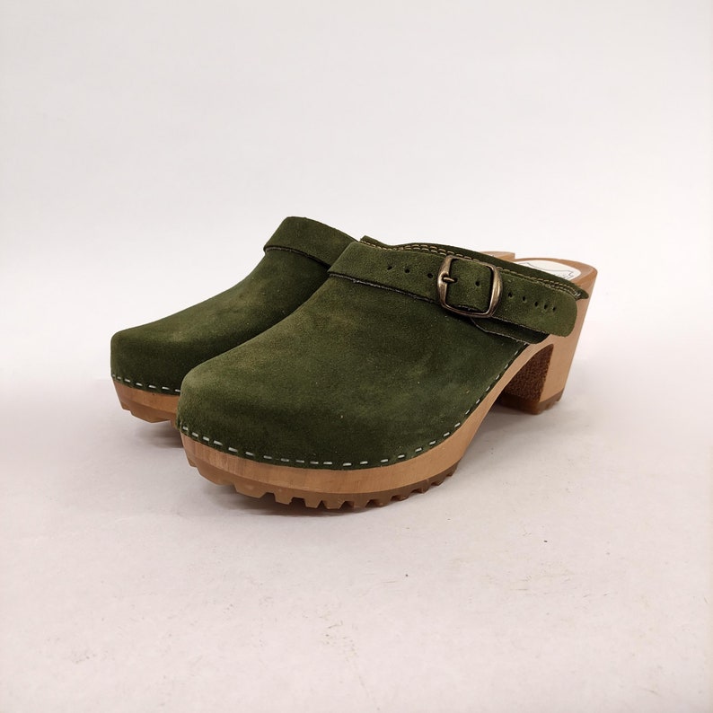 Svenska Träskor - LOTTA röd - Sandaler Mockasiner Trä Damträskor Läderträskor Damträskor Stövlar Dam Trä nubuck mocka högklackade skor blå GREEN